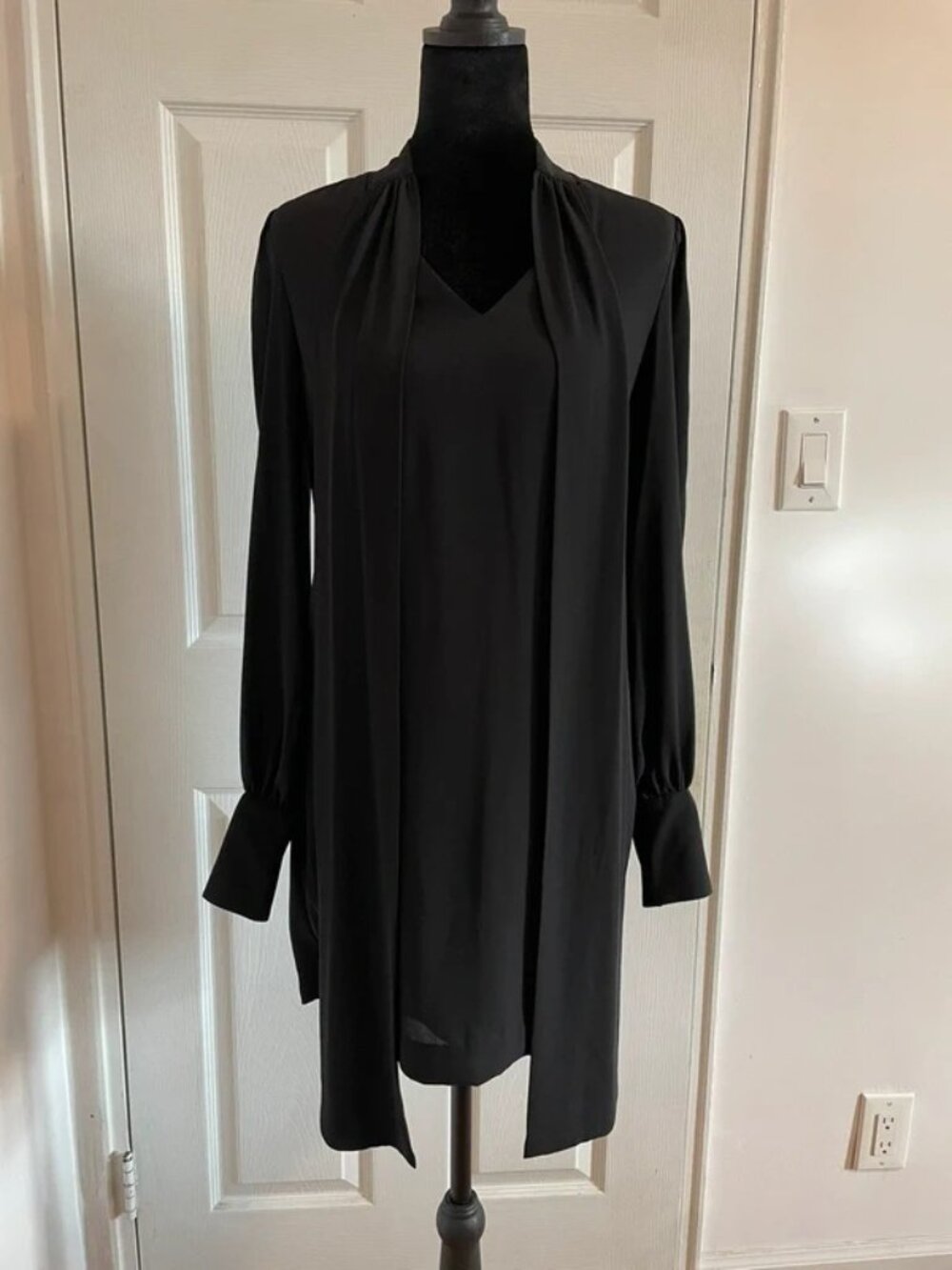 Juicy Couture Women’s Black Tie-Neck Long Sleeve Dress 0